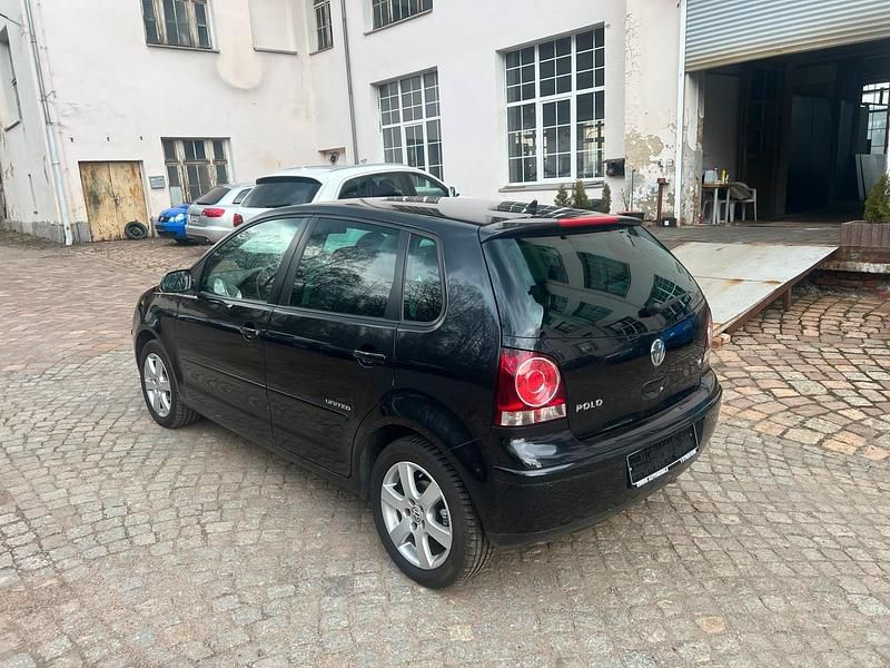 Second-hand VW Polo United 80 CP (58 kW) 2009 Negru Hatchback