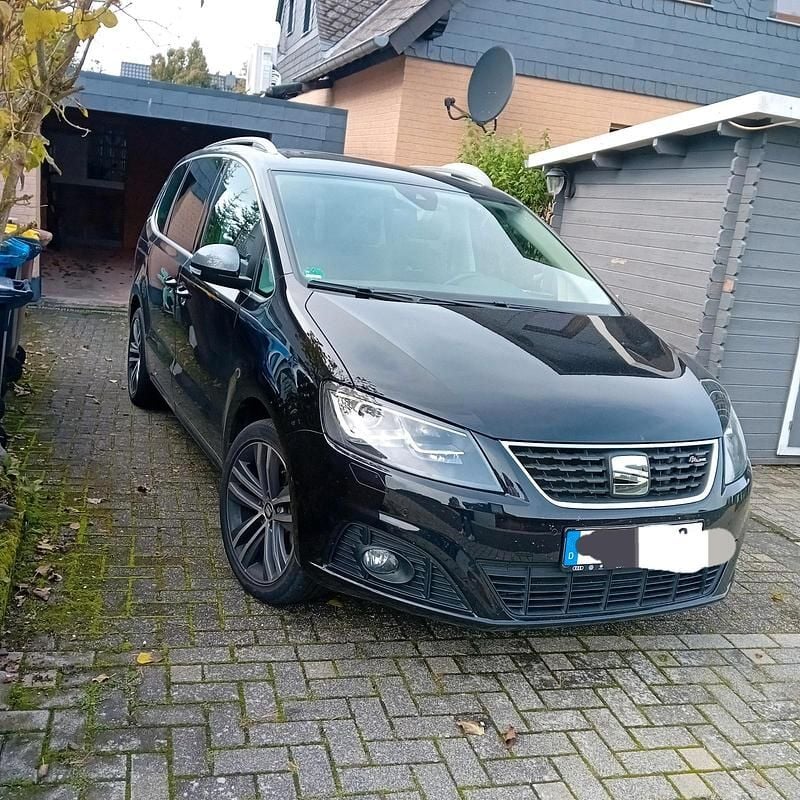 Schwarz Gebraucht 2020 Seat Alhambra FR-Line Van / Kleinbus | 29.150 € (Guter Preis) - Bild 1/1