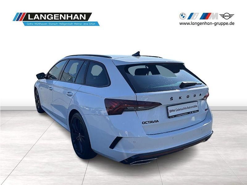 Gebraucht Skoda Octavia RS 200 PS (147 kW) 2023 Weiß Kombi