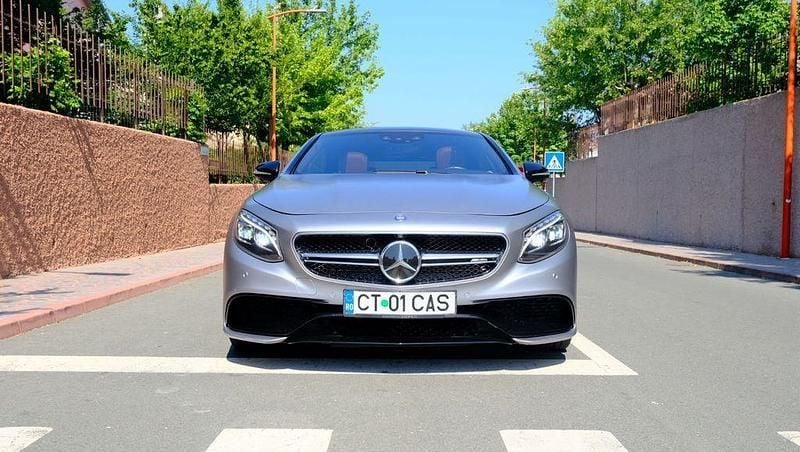 Silber Gebraucht 2015 Mercedes S63 AMG AMG Coupé | 63.000 € (Superpreis) - Bild 1/4