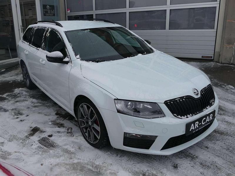 Gebraucht Skoda Octavia RS 220 PS (161 kW) 2016 Weiß Kleinwagen