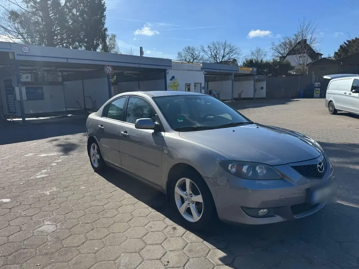 Usata Mazda 3 Active 106 CV (77 kW) 2006 Grigio Berlina