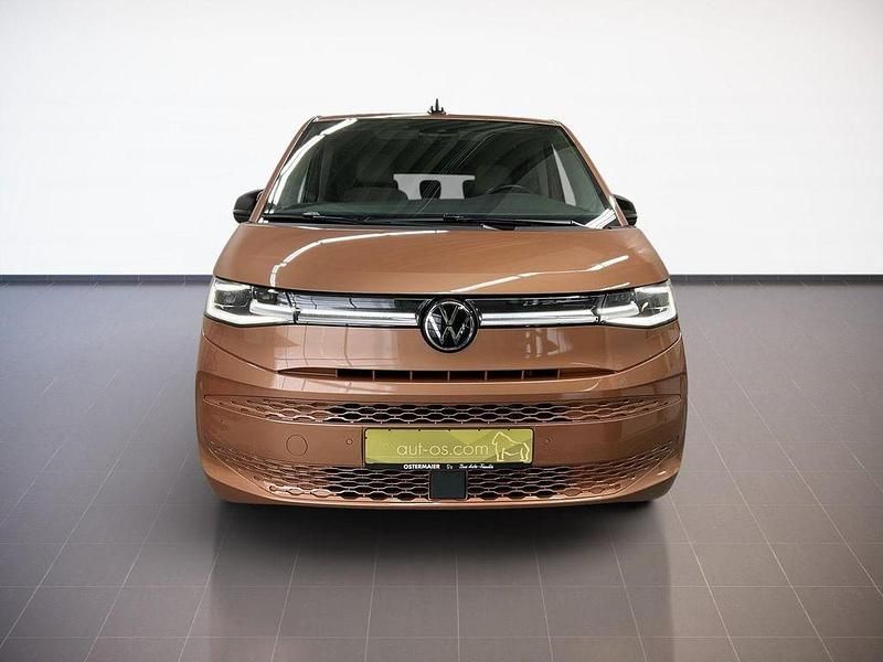 Gebraucht VW Multivan Style 150 PS (110 kW) 2024 Braun Van