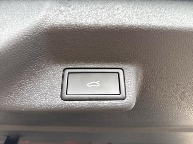 Gebraucht VW ID. Buzz Pro 250 kW (340 PS) 2026 Schwarz Van / Kleinbus