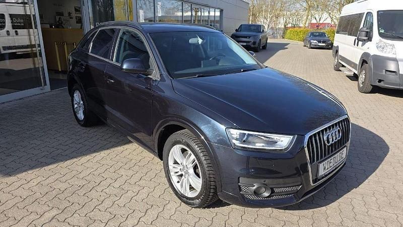 Usata Audi Q3 170 CV (125 kW) 2012 Blu SUV
