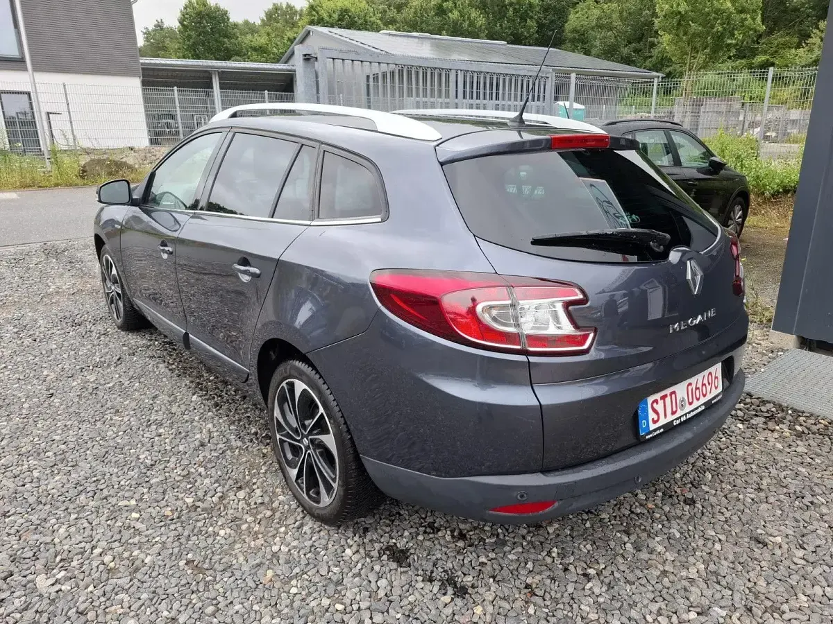 Gebraucht Renault Mégane GrandTour Bose Edition 131 PS (96 kW) 2016 Kombi