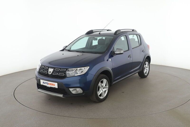 Blau Gebraucht 2019 Dacia Sandero Essentiel Kleinwagen | 8.390 € (Fairer Preis) - Bild 1/4