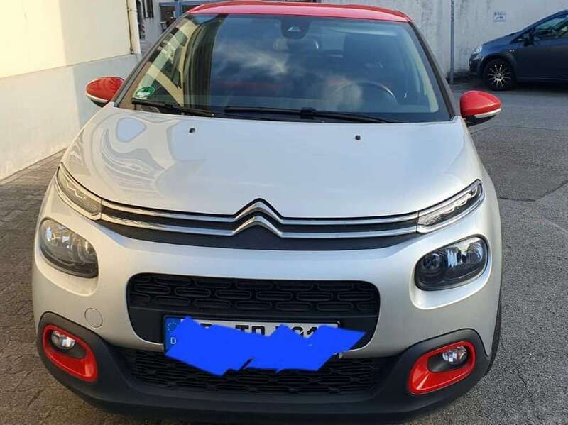 Grau Gebraucht 2018 Citroën C3 PureTech Kleinwagen | 7.700 € (Guter Preis) - Bild 1/4