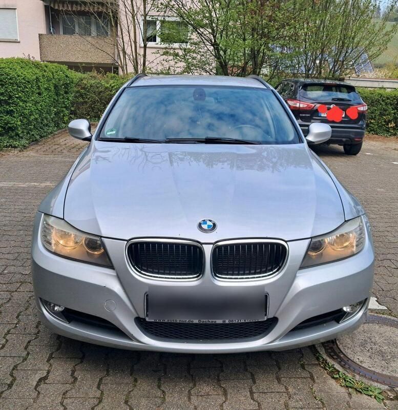 Silber Gebraucht 2011 BMW 320 Kombi | 6.600 € (Fairer Preis) - Bild 1/4