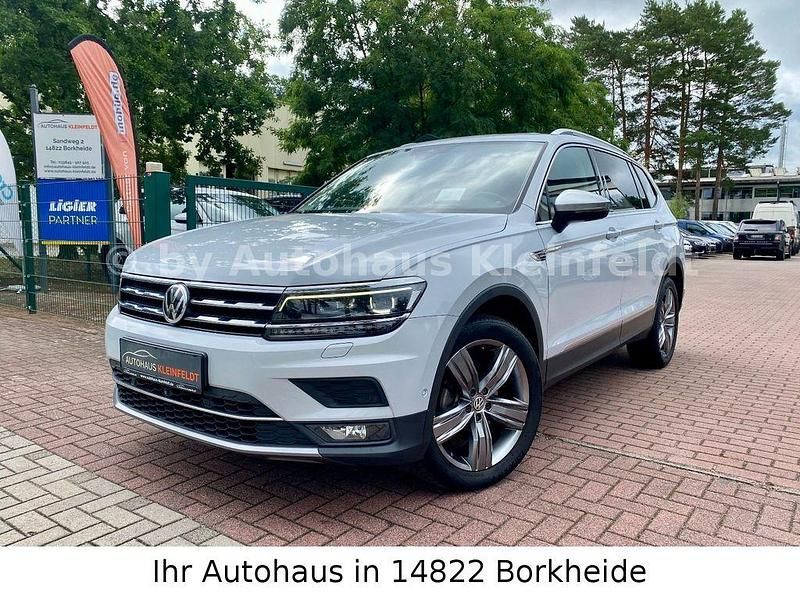 Silber Gebraucht 2018 VW Tiguan Allspace Highline SUV | 24.990 € (Fairer Preis) - Bild 1/4