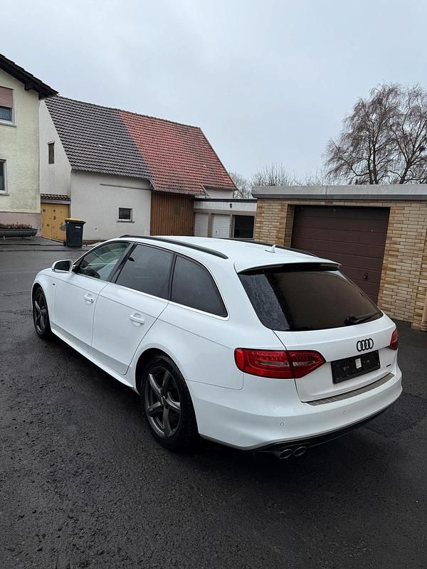 Gebraucht Audi A4 S-Line 190 PS (139 kW) 2014 Weiß Kombi