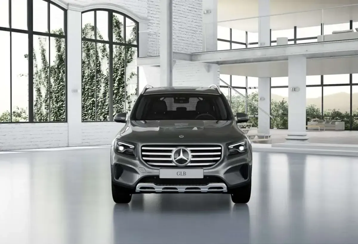 Gebraucht Mercedes GLB200 Progressive 150 PS (110 kW) 2026 Metalliclack mountaingrau SUV