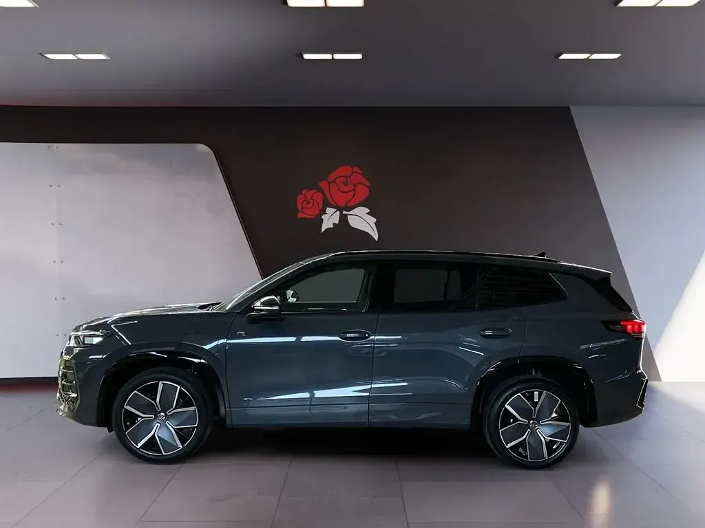 Gebraucht VW Tayron R-line 272 PS (200 kW) 2025 Delfingrau metallic SUV