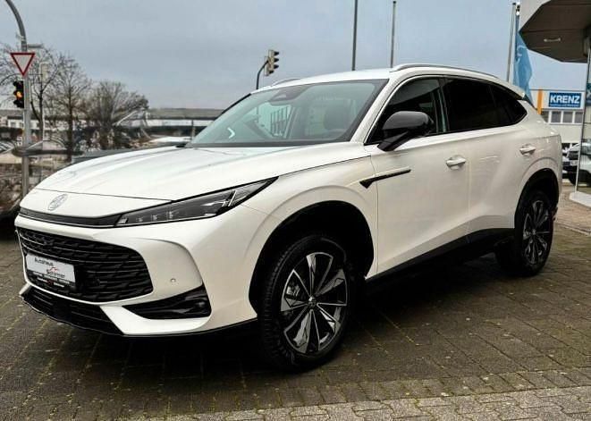 Neu MG HS Luxury 224 PS (164 kW) 2025 Weiß SUV