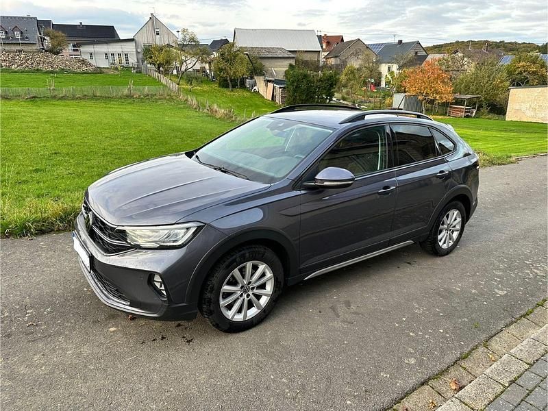 Gebraucht VW Taigo 95 PS (69 kW) 2023 Grau SUV