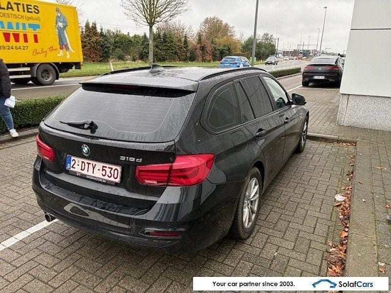 Gebraucht BMW 316 116 PS (85 kW) 2015 Schwarz Limousine