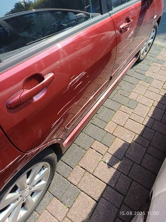 Rot Gebraucht 2005 Suzuki Liana Comfort Limousine | 1.500 € (Fairer Preis) - Bild 1/4