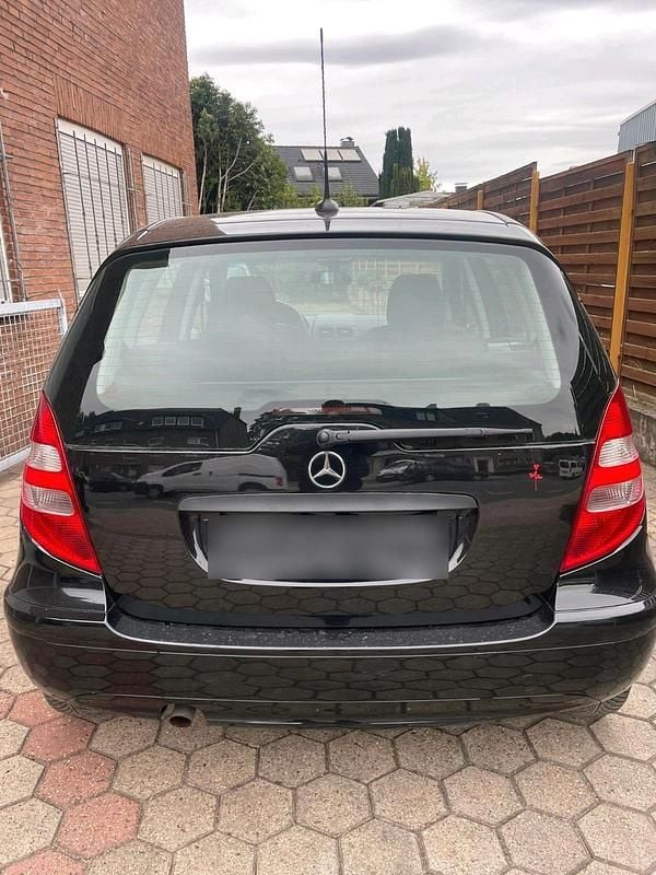 Gebraucht Mercedes A170 116 PS (85 kW) 2004 Schwarz Limousine
