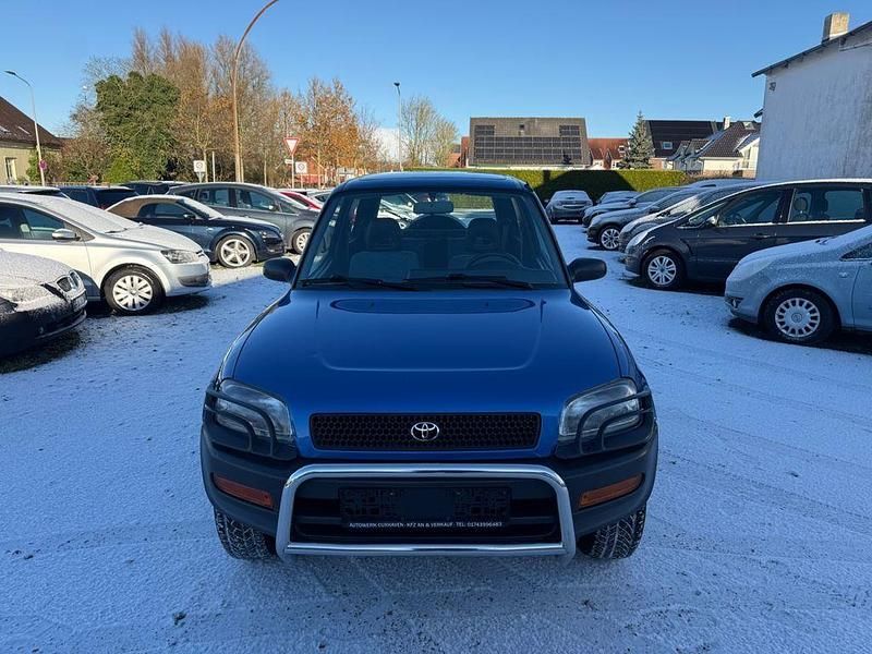Gebraucht Toyota RAV4 129 PS (94 kW) 1995 Blau SUV