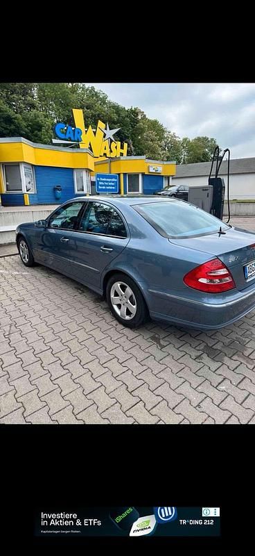 Gebraucht Mercedes E280 Avantgarde 231 PS (169 kW) 2005 Blau Limousine