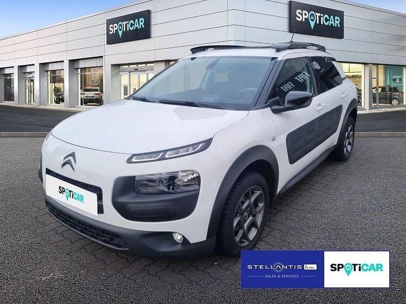 Weiß Gebraucht 2018 Citroën C4 PureTech SUV | 9.990 € (Fairer Preis) - Bild 1/4