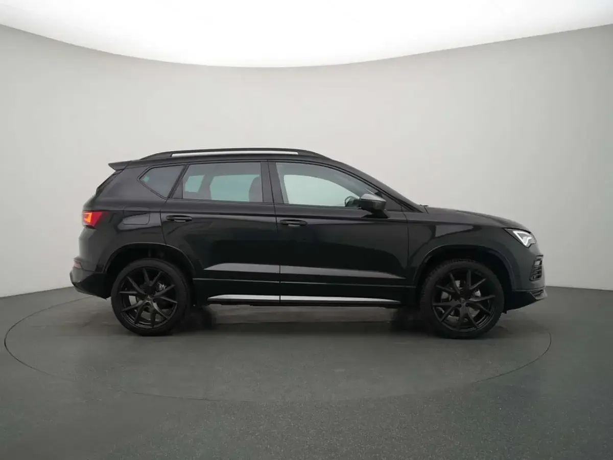 Second-hand Cupra Ateca 150 CP (110 kW) 2026 Negru SUV