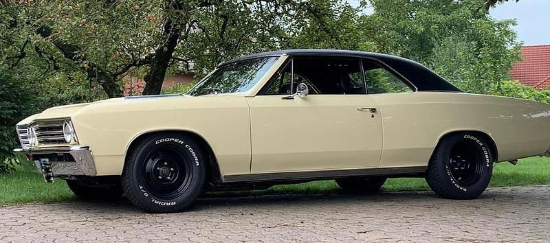 Gelb Gebraucht 1967 Chevrolet Chevelle Coupé | 45.000 € - Bild 1/4