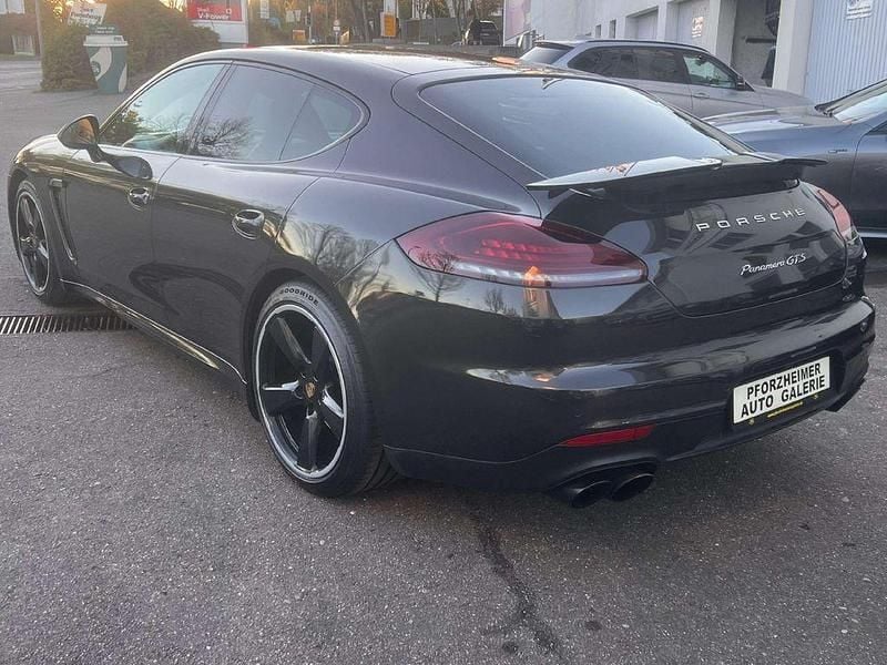 Gebraucht Porsche Panamera GTS 441 PS (324 kW) 2016 Carbongraumetallic (metallic) Limousine