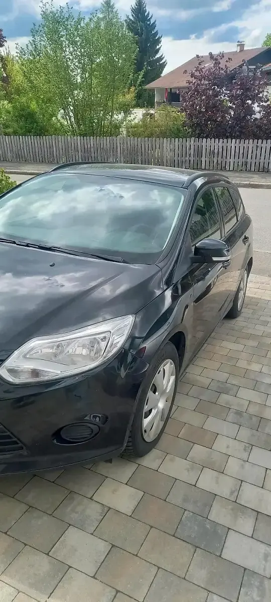 Używany Ford Focus 117 KM (86 kW) 2013 Czarny Kombi
