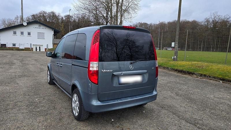 Gebraucht Mercedes Vaneo 125 PS (91 kW) 2004 Grau Van / Kleinbus