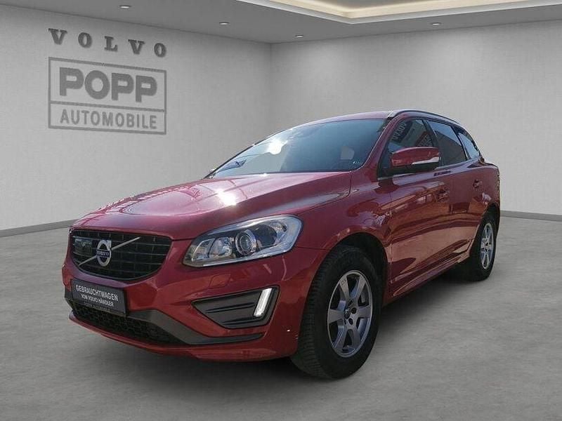 Gebraucht Volvo XC60 Momentum 220 PS (161 kW) 2017 Passion red / solid SUV