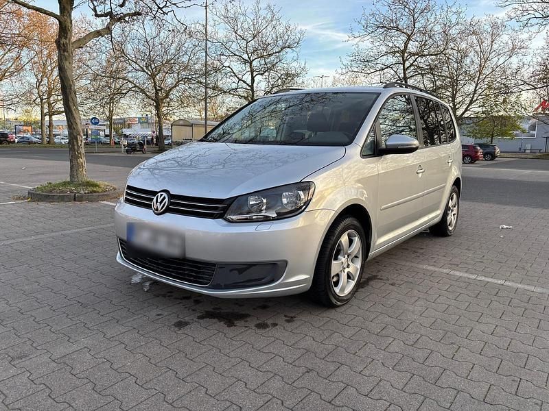 Gebraucht VW Touran 115 PS (84 kW) 2012 Silber Van / Kleinbus