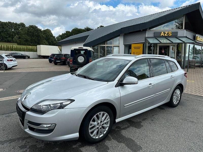 Silber Gebraucht 2014 Renault Laguna III Initiale Paris Kombi | 7.900 € (Etwas zu teuer) - Bild 1/4