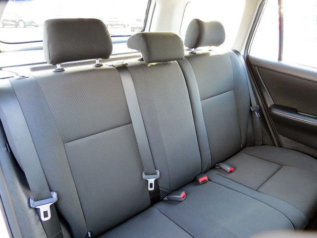 Gebraucht Toyota Corolla Sol 90 PS (66 kW) 2006 Silber metallic Kombi