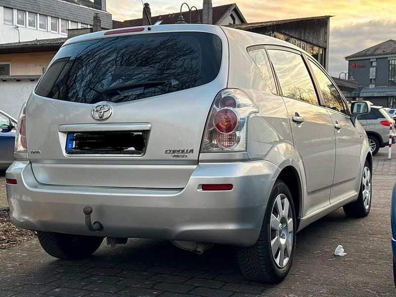 Gebraucht Toyota Corolla Verso 130 PS (95 kW) 2007 Grau Van / Kleinbus