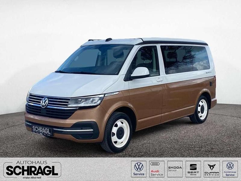 Gebraucht VW California Beach 150 PS (110 kW) 2022 Candyweiß/copper bronze metallic Van