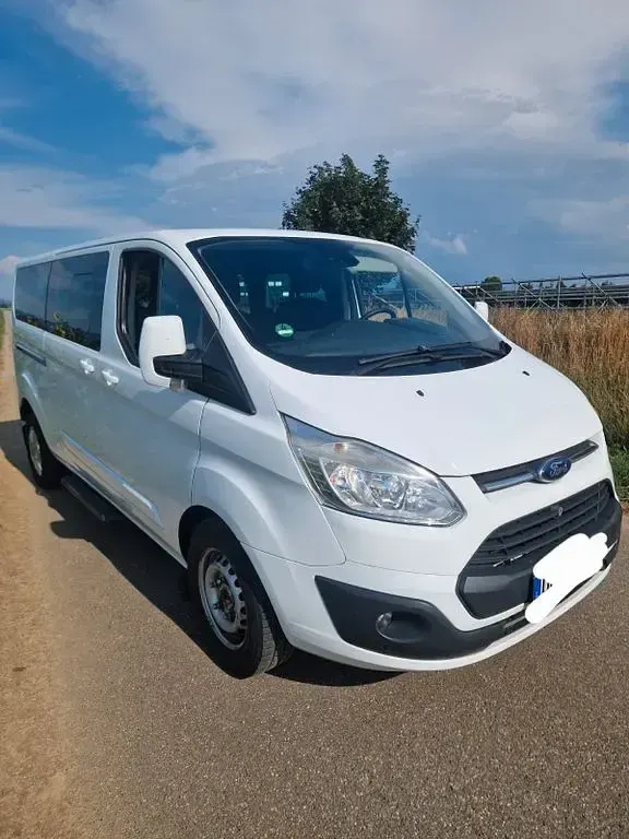 Gebraucht Ford Tourneo Custom 131 PS (96 kW) 2016 Weiß Van