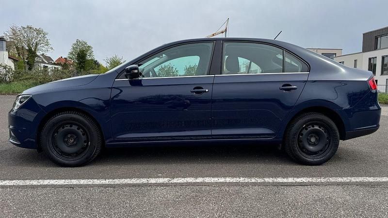 Gebraucht Seat Toledo Style 110 PS (80 kW) 2017 Blau Kleinwagen