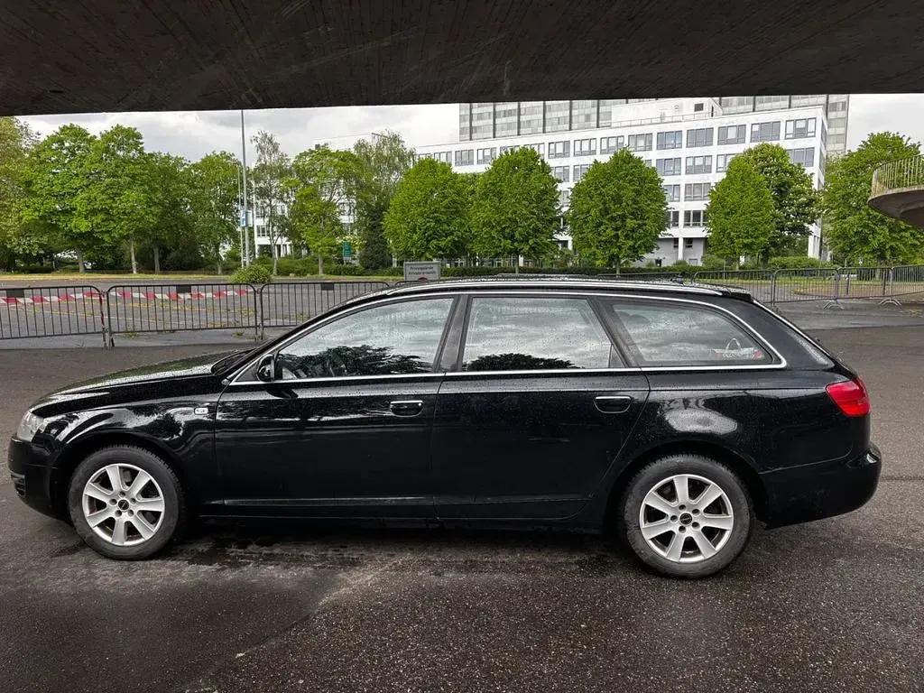 Gebraucht Audi A6 140 PS (102 kW) 2006 Schwarz Kombi