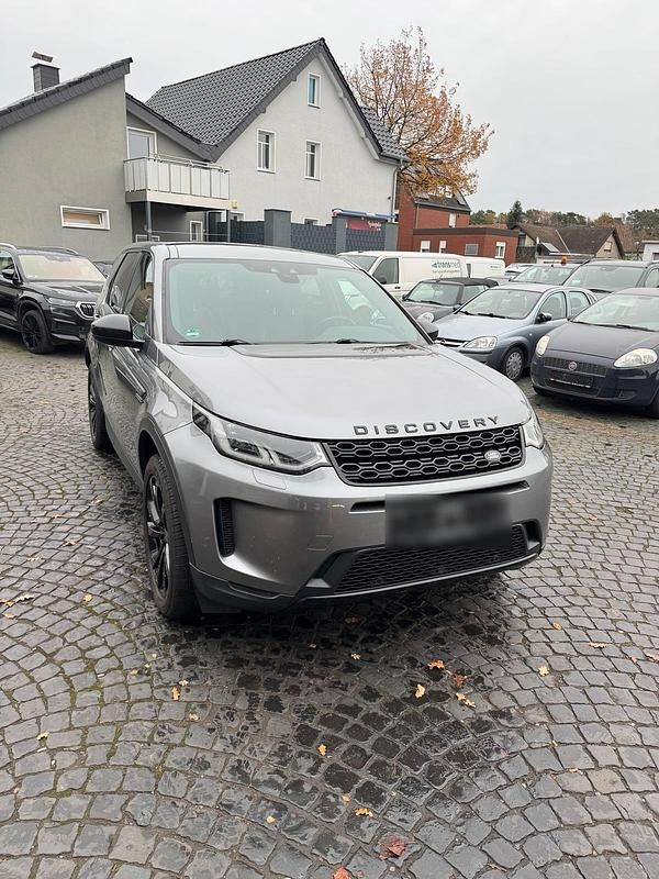 Grau Gebraucht 2020 Land Rover Discovery Sport SE SUV | 21.900 € - Bild 1/4