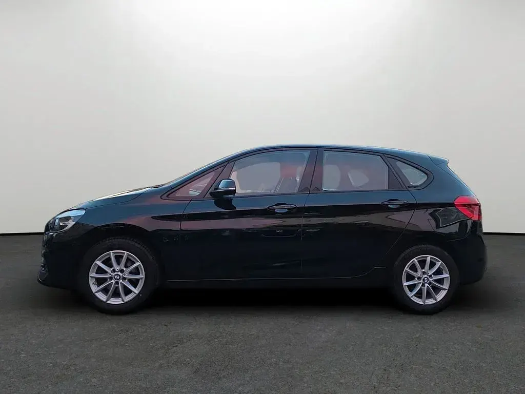 Gebraucht BMW 216 Active Tourer Advantage 116 PS (85 kW) 2018 Schwarz Van / Kleinbus