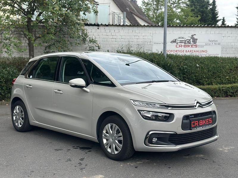 Beige Gebraucht 2016 Citroën C4 Picasso SELECTION Van / Kleinbus | 13.590 € (Fairer Preis) - Bild 1/4
