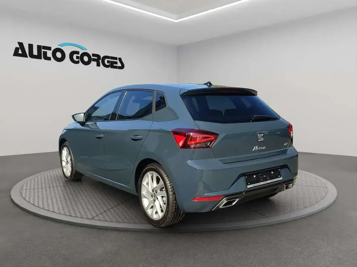 Neu Seat Ibiza FR 116 PS (85 kW) 2026 Blau Kleinwagen