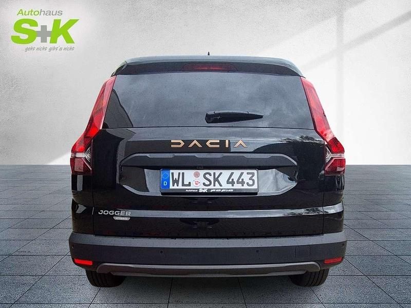 Gebraucht Dacia Jogger Extreme 141 PS (103 kW) 2025 Perlmuttschwarz metallic (schwarz) Van / Kleinbus