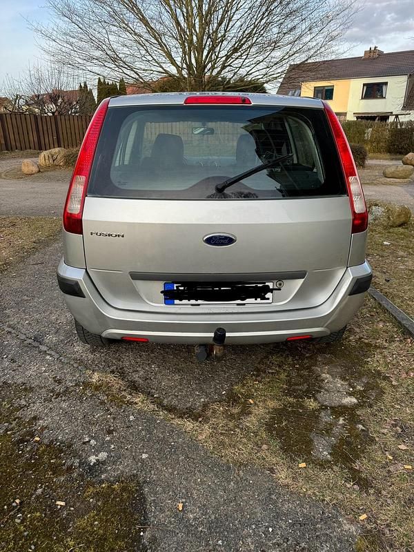 Gebraucht Ford Fusion 80 PS (58 kW) 2006 Kleinwagen