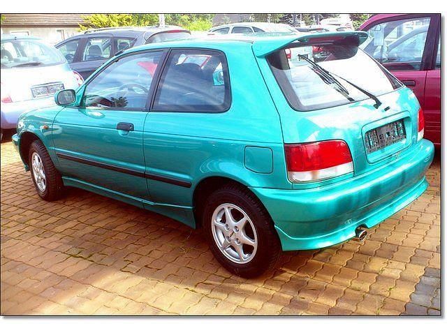 Gebraucht Suzuki Baleno 86 PS (63 kW) 1998 Grün metallic Kleinwagen
