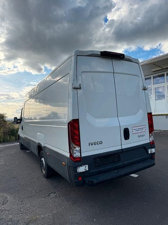 Occasion Iveco Daily 156 ch (114 kW) 2022 Blanc