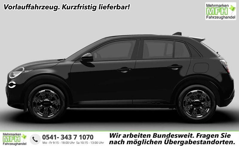 Neu Fiat 600 Icon 145 PS (106 kW) 2025 Cinema schwarz SUV