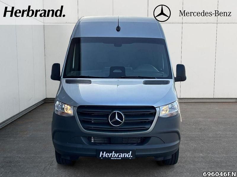 Neu Mercedes Sprinter 170 PS (125 kW) 2026 Silber Van