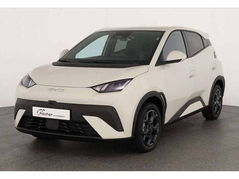 Gebraucht BYD Dolphin Surf Comfort 114 kW (156 PS) 2025 Weiß Kleinwagen